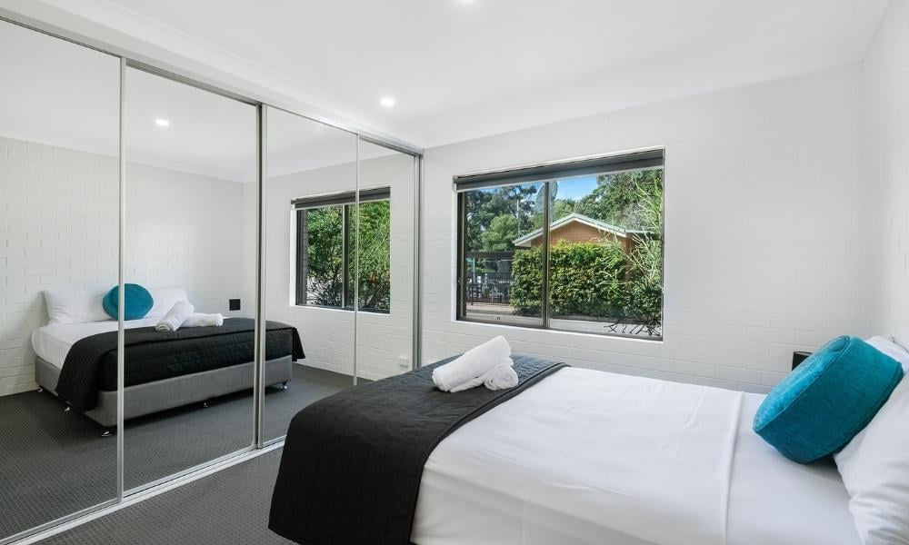 Haven Holiday Resort Sussex Inlet - Executive Residence Master Bedroom