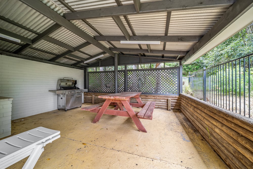 Haven Holiday Resort Sussex Inlet Executive Residence private BBQ and patio